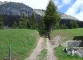 Bon sentier marqué aux Nants