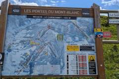 Panneau du plan des pistes pour se situer (9 juillet 2024)